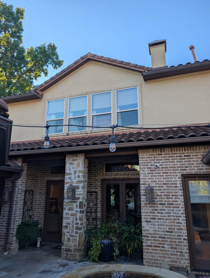 Tile roof before softwashing